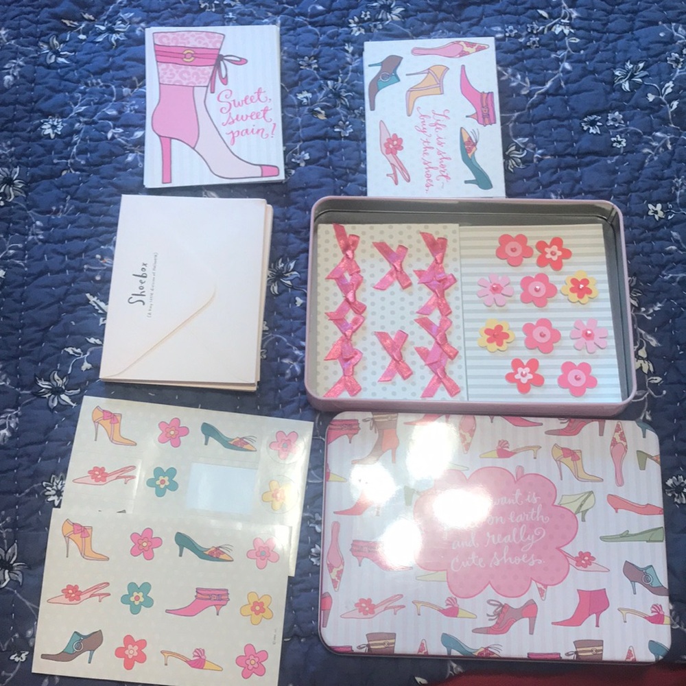 Shoe Box Cards in Shoe Tin